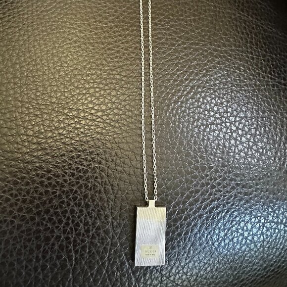 Gucci Dog Tag Pendant Necklace - Picture 1 of 5